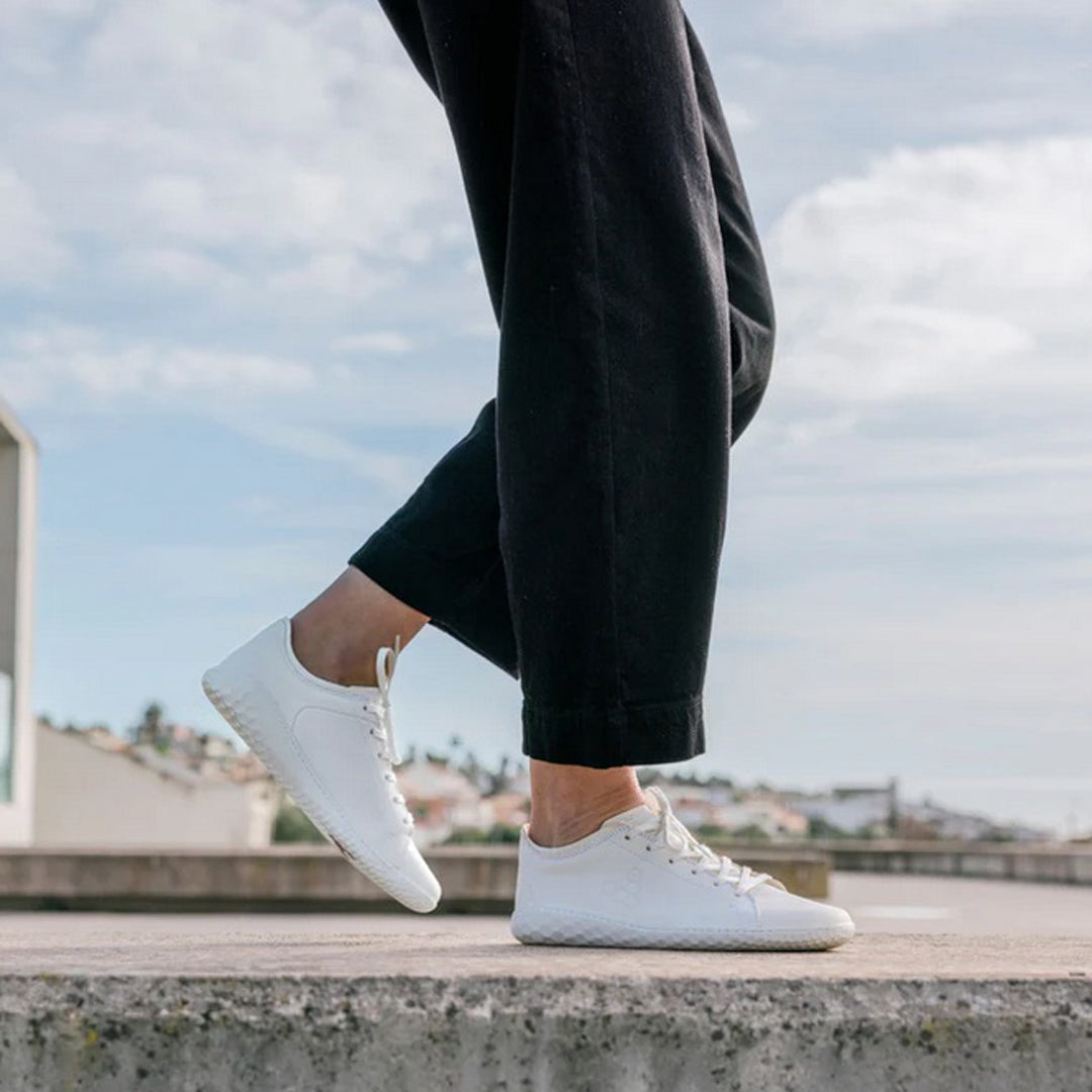 Vivobarefoot - Geo Court III - Bright White - Women's