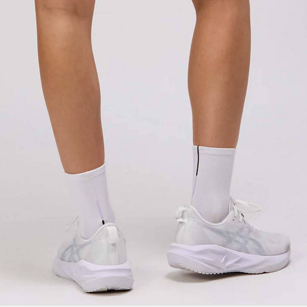 Bandit  - Lite Run™ Quarter Socks "Vertical Bandit" - White With Port - 2 Pack