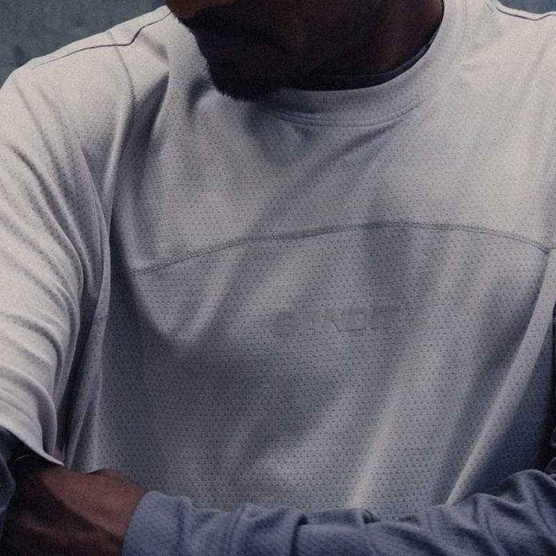 Bandit  - Micromesh™ Reflecto Stitch™ Run Tee - Ash - Men's